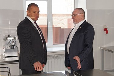 С новосельем, малыши!